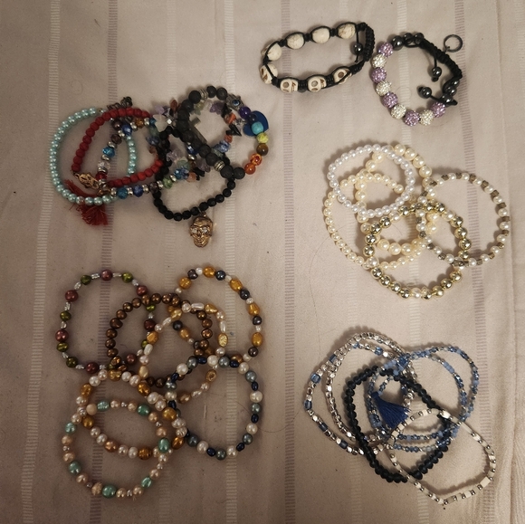 Mixed Bracelets - Picture 1 of 12